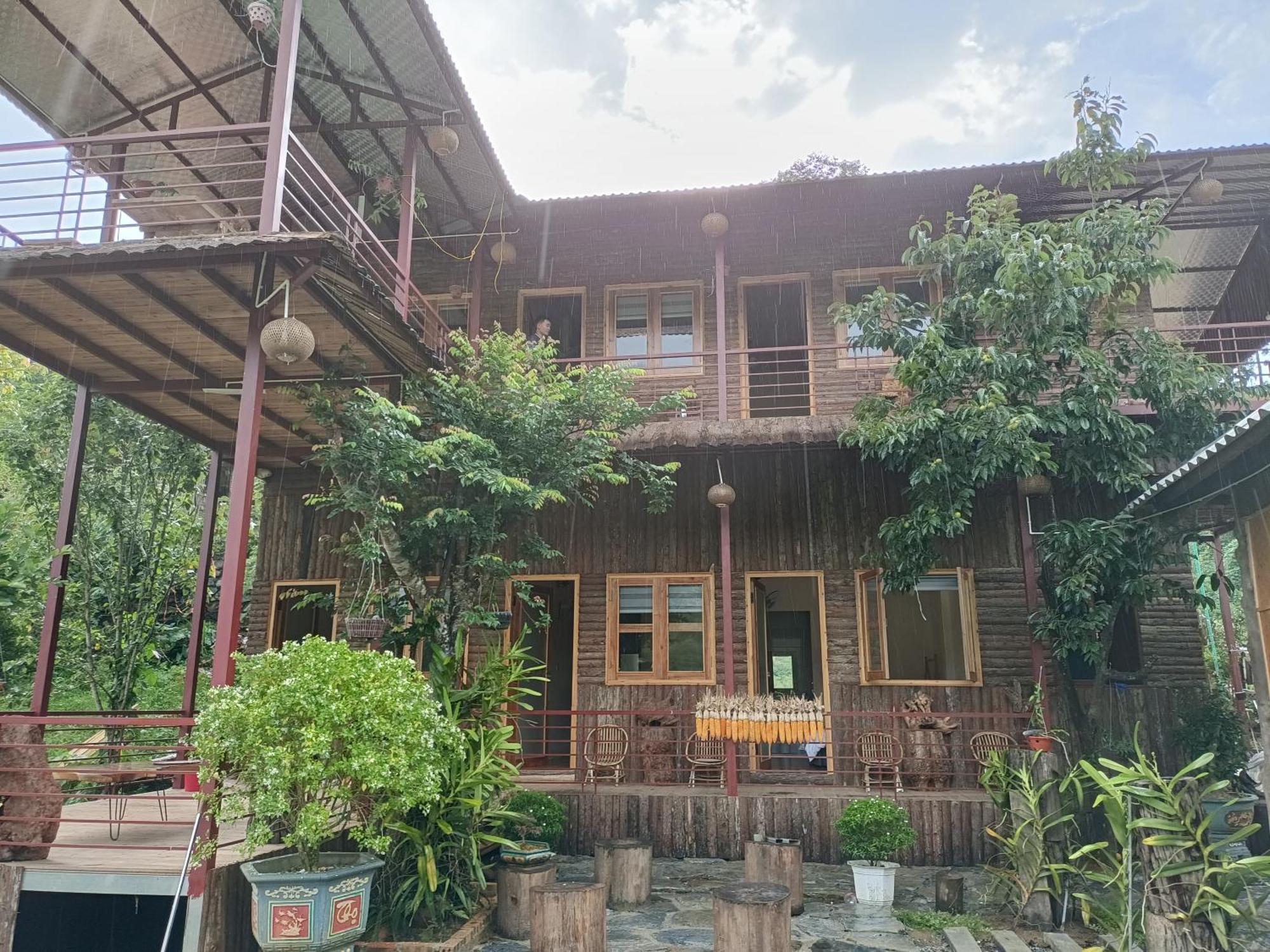 Moc'S House Hotel Bac Ha  Bagian luar foto